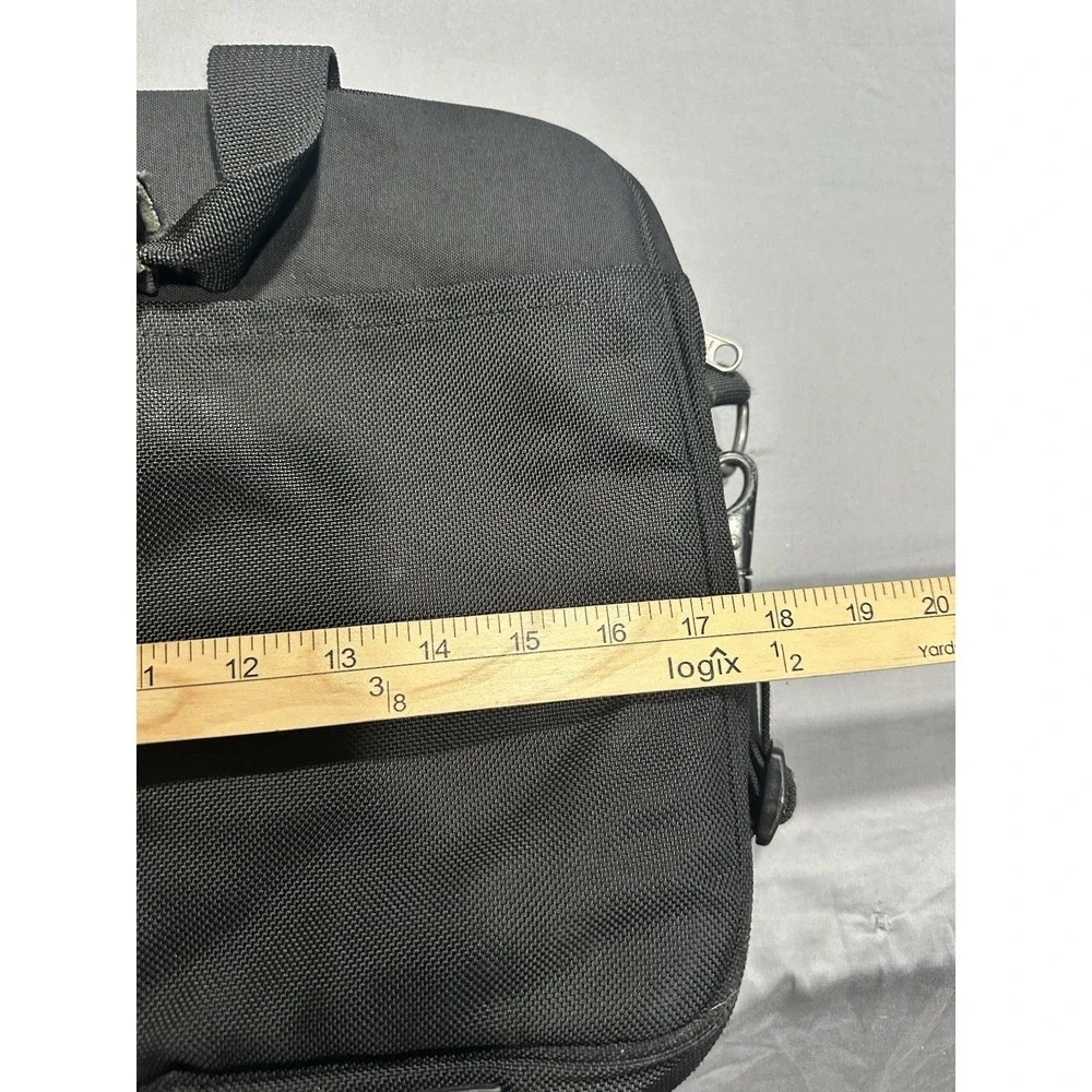 North Face Black Messenger Bag Laptop Strap & Handles